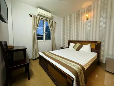 デラックスダブルルーム — Hưng Phát Hotel Tân Phú